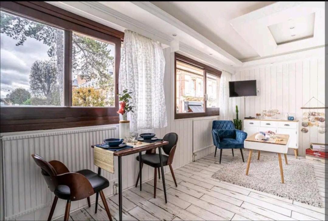Deauville : Magnifique Studio En Face Du Casino ! Eksteriør billede